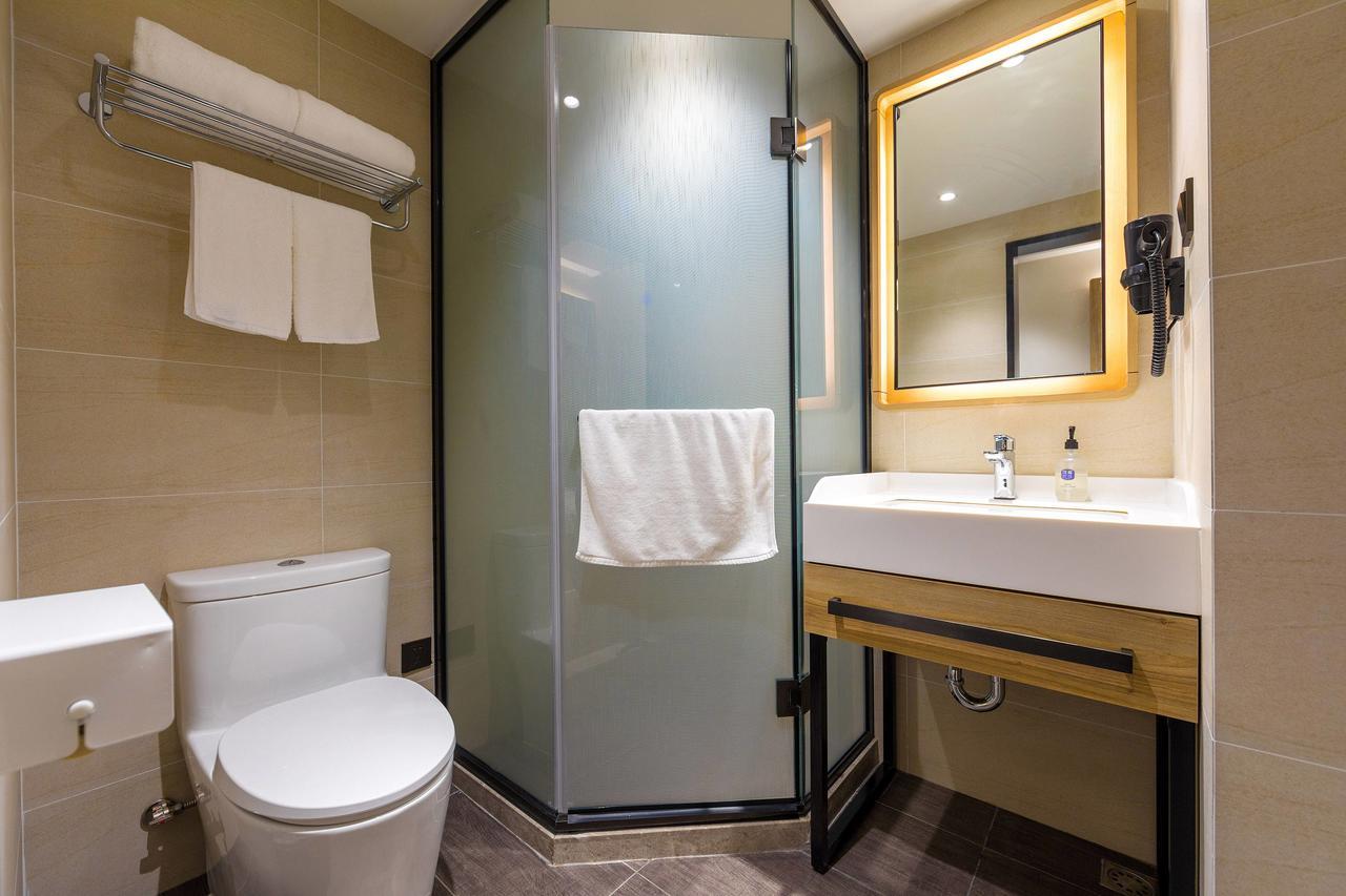 Hanting Premium Hotel Shanghai Dapu Bridge Riyueguang Shopping Mall المظهر الخارجي الصورة
